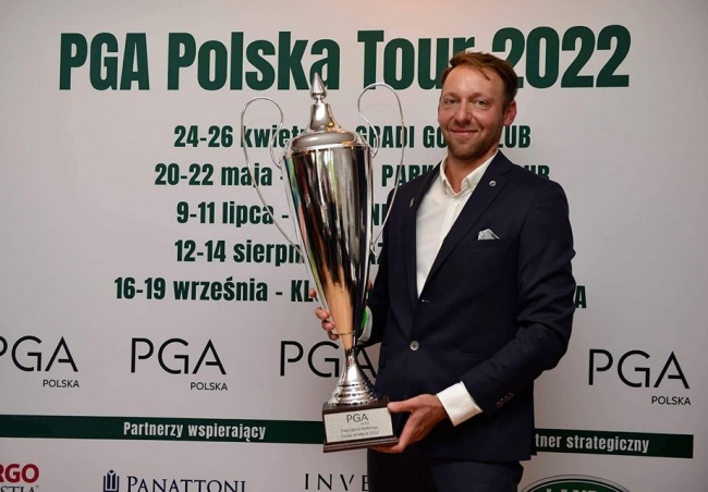 Max Sałuda został zwycięzcą rankingu Order od Merit 2022! 